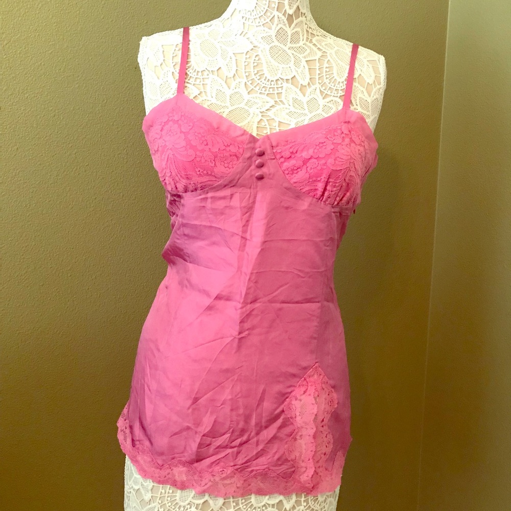 BeBe silky  top